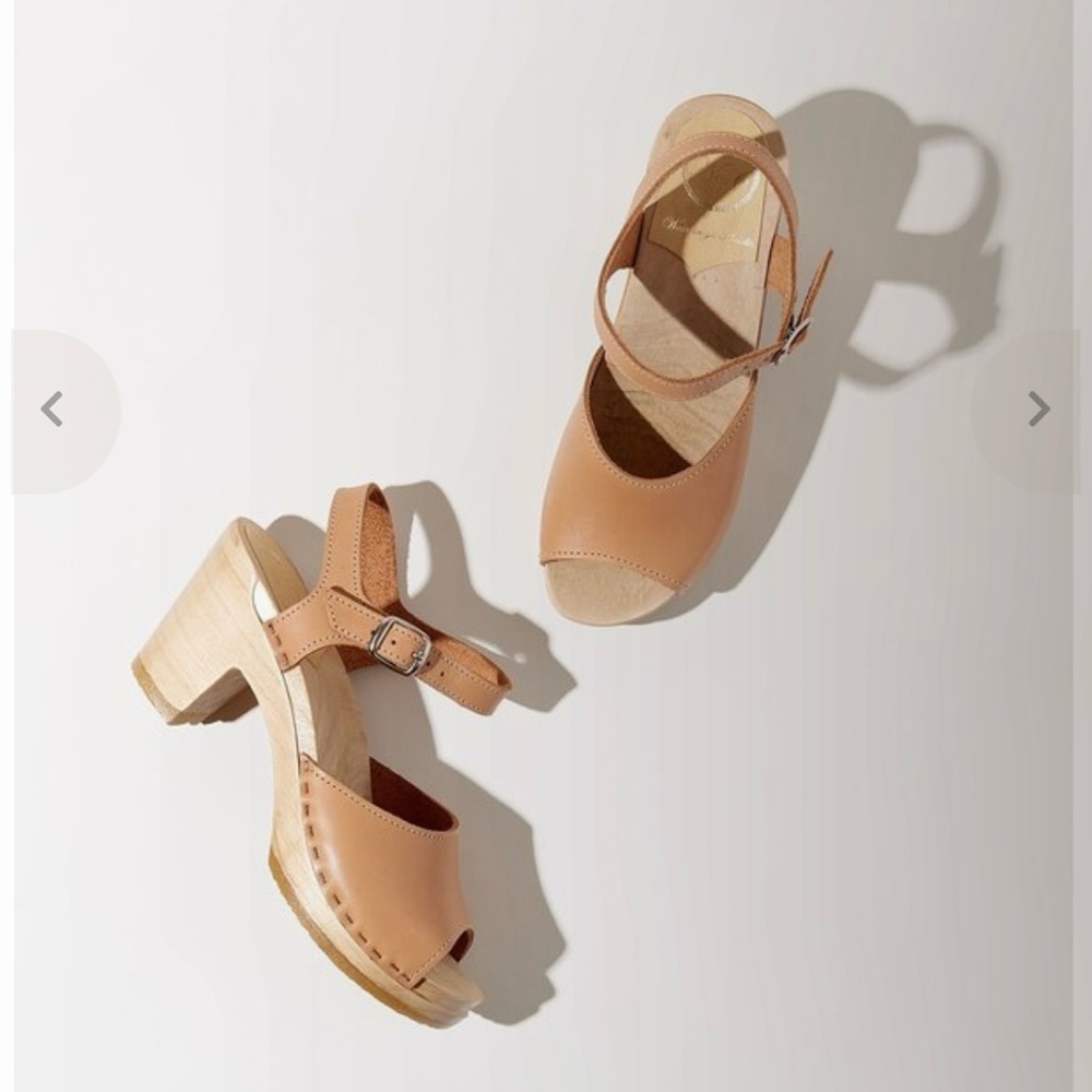 No. 6 Erika Clog in Desert size 36 NEVER WORN